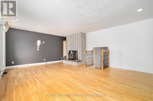 2825 Haughton Avenue, Ottawa, ON - Indoor With Fireplace