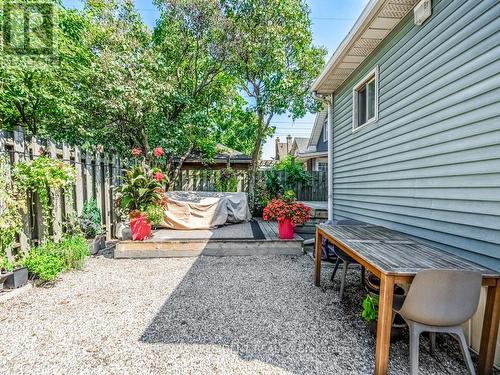 1 Mareve Avenue, Hamilton, ON - Outdoor