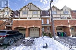 16 - 3030 BREAKWATER COURT  Mississauga (Cooksville), ON L5B 4N5