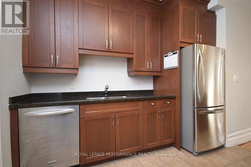 71 Grosvenor Avenue, Ottawa, ON - Indoor Photo Showing Kitchen With Double Sink