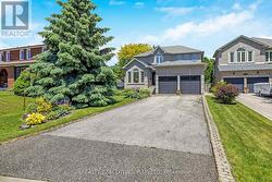 2547 MORRISON AVENUE  Mississauga, ON L5C 3J6