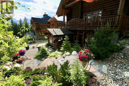 1595 Columbia Valley Veiw Drive, Golden, BC - Outdoor With Deck Patio Veranda