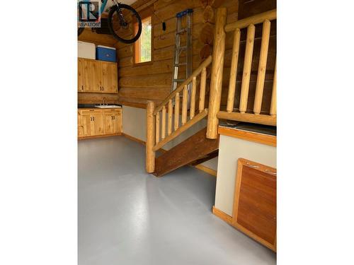 1595 Columbia Valley Veiw Drive, Golden, BC - Indoor Photo Showing Other Room