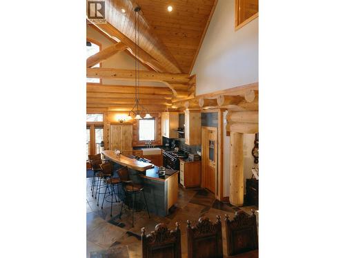 1595 Columbia Valley Veiw Drive, Golden, BC - Indoor Photo Showing Other Room