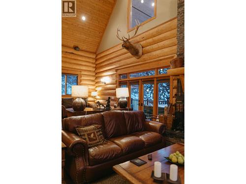 1595 Columbia Valley Veiw Drive, Golden, BC - Indoor