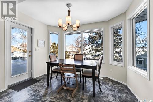 210 Blackshire Place, Saskatoon, SK - Indoor Photo Showing Dining Room