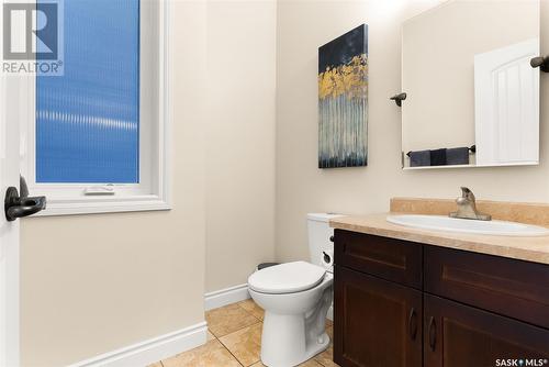 2914 Regina Avenue, Regina, SK - Indoor Photo Showing Bathroom