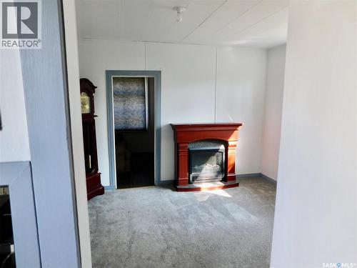 214 2Nd Street E, Lafleche, SK - Indoor With Fireplace