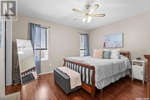 403 Caldwell Place, Saskatoon, SK - Indoor Photo Showing Bedroom