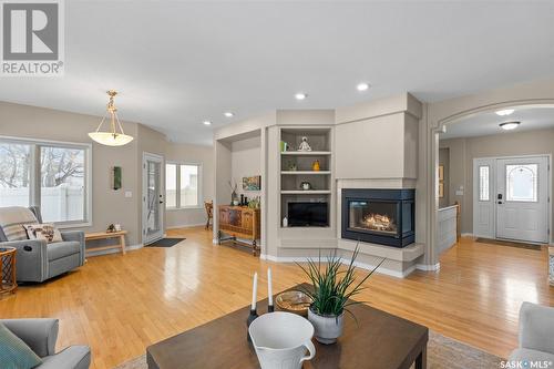 411 Collins Crescent, Saskatoon, SK - Indoor Photo Showing Living Room With Fireplace