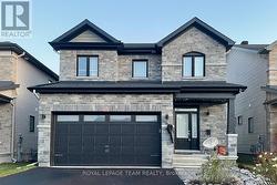 656 PARADE DRIVE  Ottawa, ON K2S 0Y9