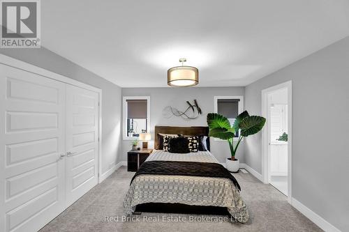 1754 Brayford Avenue, London, ON - Indoor Photo Showing Bedroom