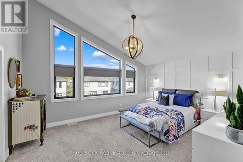 1754 Brayford Avenue, London, ON - Indoor Photo Showing Bedroom