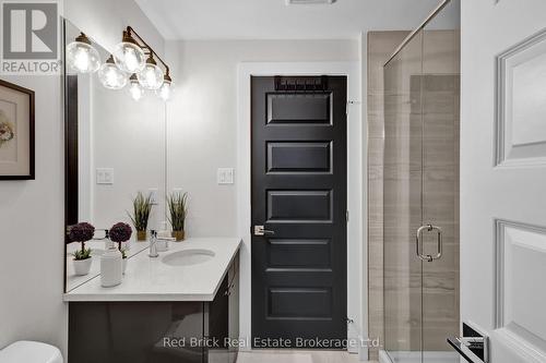 1754 Brayford Avenue, London, ON - Indoor Photo Showing Bathroom