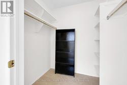 Walk in Closet - 