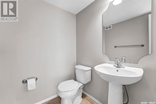 139 Langlois Way, Saskatoon, SK - Indoor Photo Showing Bathroom