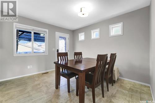 139 Langlois Way, Saskatoon, SK - Indoor Photo Showing Dining Room