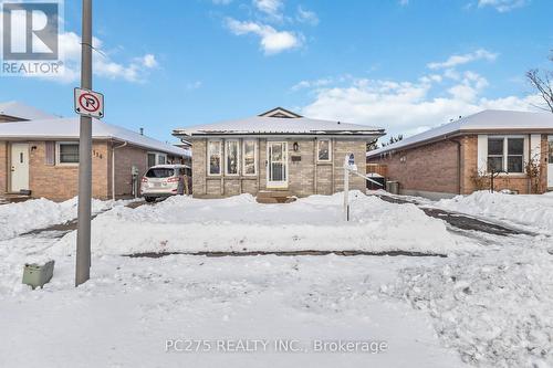 110 Carlyle Drive, London, ON - Outdoor With Facade