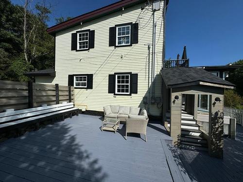 Terrasse - 1926A Ch. Du Village, Mont-Tremblant, QC - Outdoor With Exterior