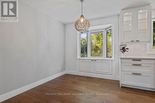 483 Caesar Avenue, Oakville, ON - Indoor Photo Showing Other Room