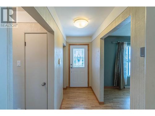 458 Mcgowan Ave, Kamloops, BC - Indoor Photo Showing Other Room