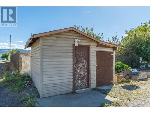 458 Mcgowan Ave, Kamloops, BC - Outdoor With Exterior