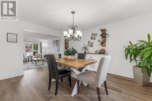 4351 Birchmount Avenue, Lincoln, ON - Indoor Photo Showing Dining Room