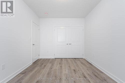 55 - 205 West Oak Trail, Kitchener, ON - Indoor Photo Showing Other Room