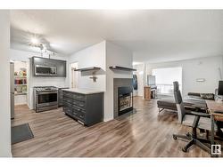 #45 2703 79 ST NW  Edmonton, AB T6K 3Z6