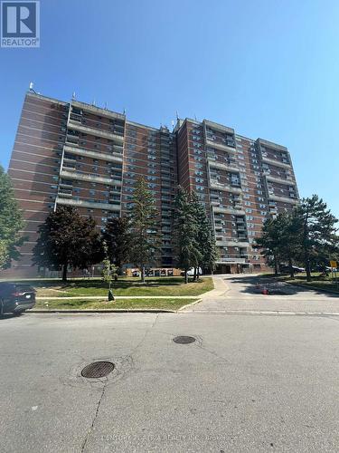 1513 - 100 Wingarden Court, Toronto, ON - Outdoor