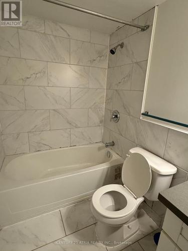 1513 - 100 Wingarden Court, Toronto, ON - Indoor Photo Showing Bathroom