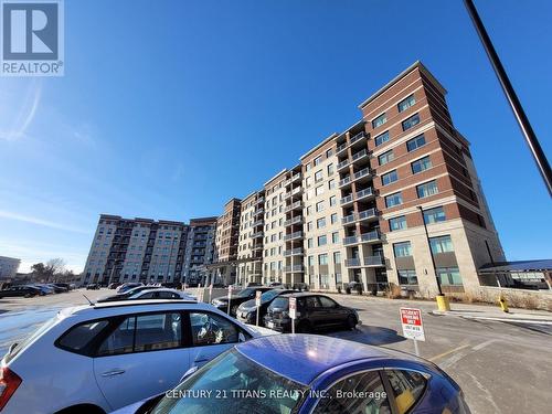 220 - 7325 Markham Road, Markham, ON - Outdoor With Facade