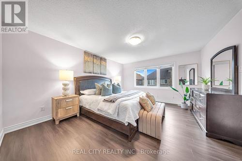 24 Pendulum Circle, Brampton, ON - Indoor Photo Showing Bedroom