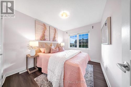 24 Pendulum Circle, Brampton, ON - Indoor Photo Showing Bedroom