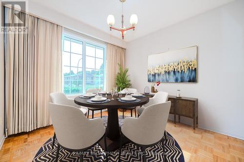 3174 Centennial Drive, Burlington (Palmer), ON - Indoor Photo Showing Dining Room