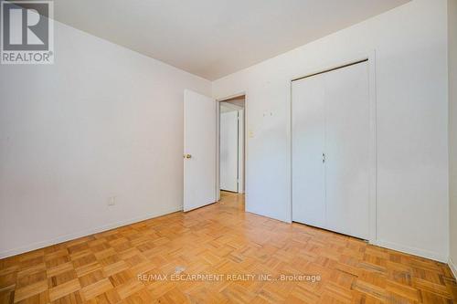 3174 Centennial Drive, Burlington, ON - Indoor Photo Showing Other Room