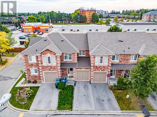 82 - 100 Brickyard Way, Brampton, ON - Outdoor With Facade