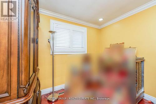 7074 Magic Court, Mississauga (Malton), ON - Indoor Photo Showing Other Room