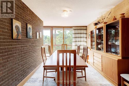 1306 Bramblewood Lane, Mississauga, ON - Indoor Photo Showing Dining Room