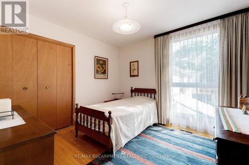 1306 Bramblewood Lane, Mississauga, ON - Indoor Photo Showing Bedroom