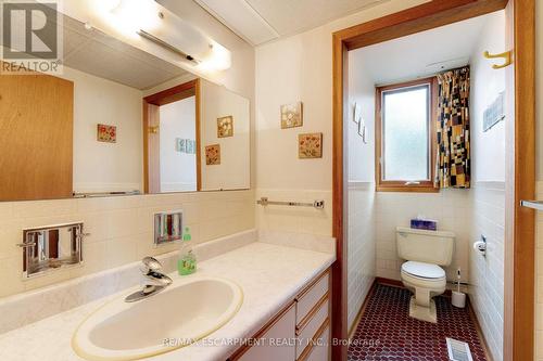 1306 Bramblewood Lane, Mississauga, ON - Indoor Photo Showing Bathroom