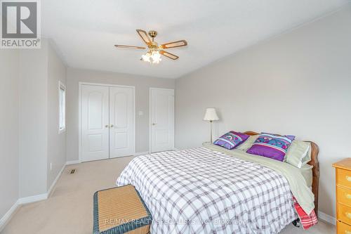 5916 Bermuda Drive, Mississauga, ON - Indoor Photo Showing Bedroom