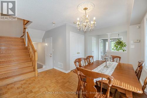 5916 Bermuda Drive, Mississauga, ON - Indoor Photo Showing Dining Room