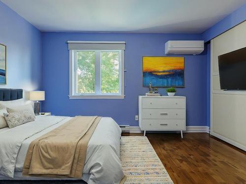 Master bedroom - 7630 Boul. St-Jean, Trois-Rivières, QC - Indoor Photo Showing Bedroom