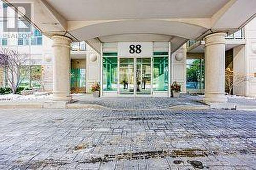 401 - 88 Palace Pier Court, Toronto, ON - Outdoor