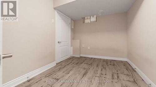 19 Outlook Avenue, Brampton, ON - Indoor Photo Showing Other Room