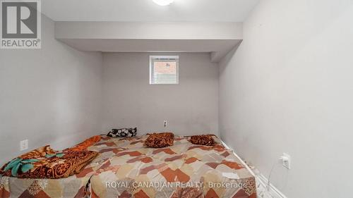 19 Outlook Avenue, Brampton, ON - Indoor Photo Showing Bedroom