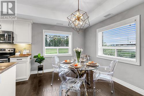 110 - 8475 Wyandotte Street E, Windsor, ON - Indoor Photo Showing Dining Room