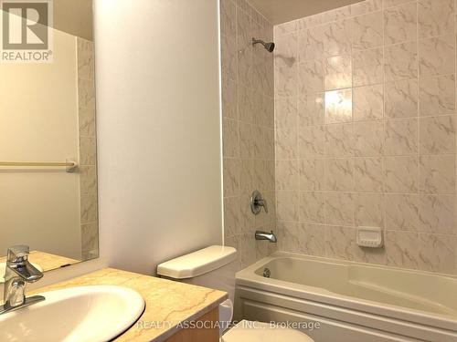 902 - 9500 Markham Road, Markham, ON - Indoor Photo Showing Bathroom