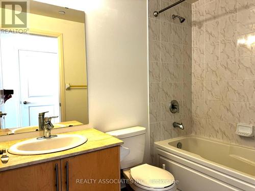 902 - 9500 Markham Road, Markham, ON - Indoor Photo Showing Bathroom